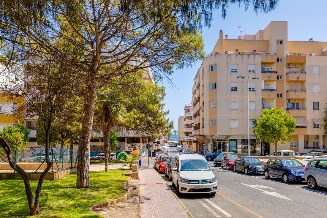 Apartment Studio Relax Torrevieja Esterno foto