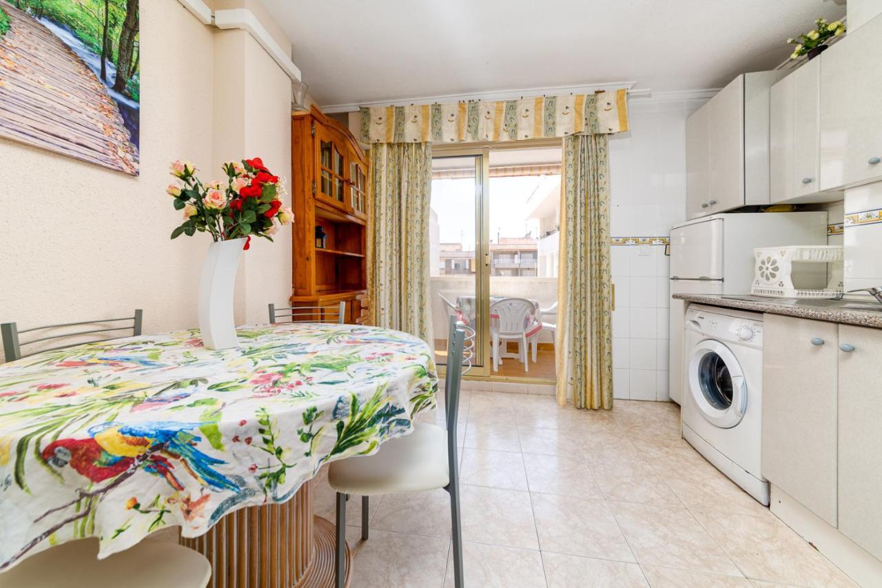 Apartment Studio Relax Torrevieja Esterno foto